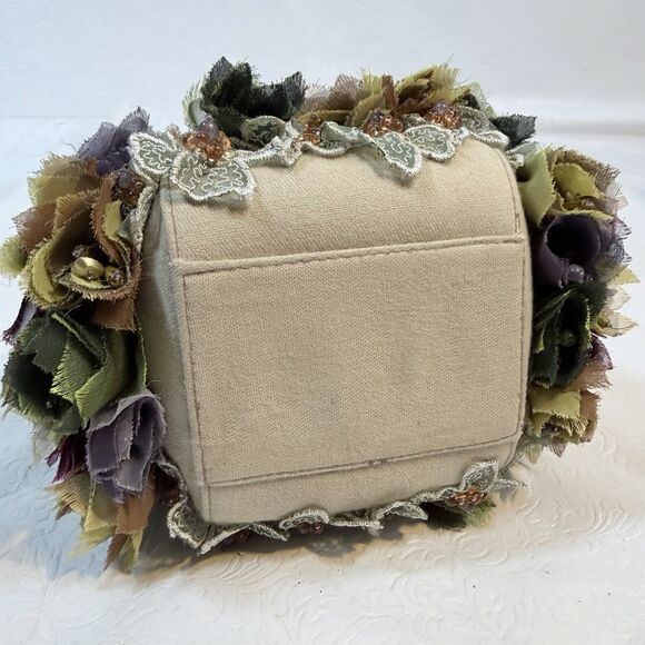 Mary Frances Bombshell Wristlet Bag READ w COA - Picture 12 of 16